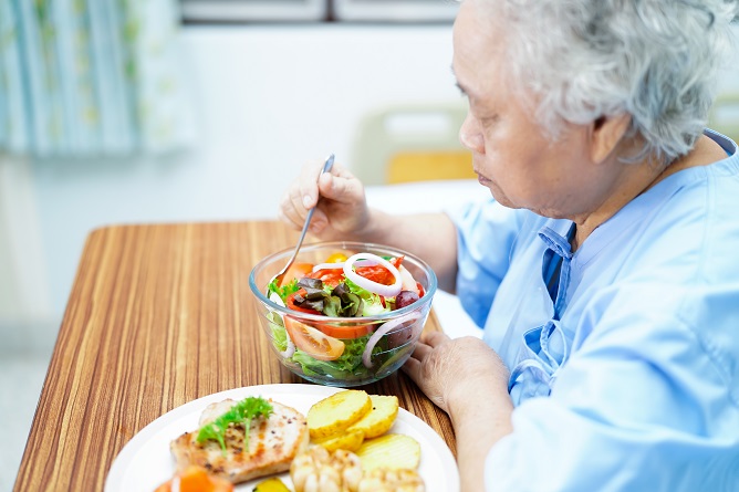heart-healthy-foods-to-include-in-your-elderlys-diet